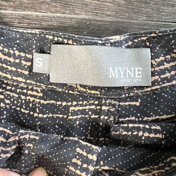 Silky Black And Tan Shorts - Picture 4 of 4